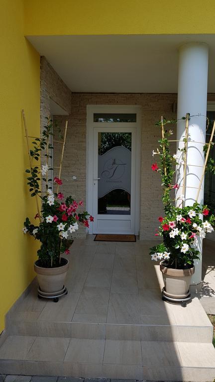 Tuenderlak Vendeghaz Apartment Balatonfüred Exterior foto